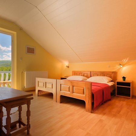 Ranch Terra Hotel Irinovac Bagian luar foto